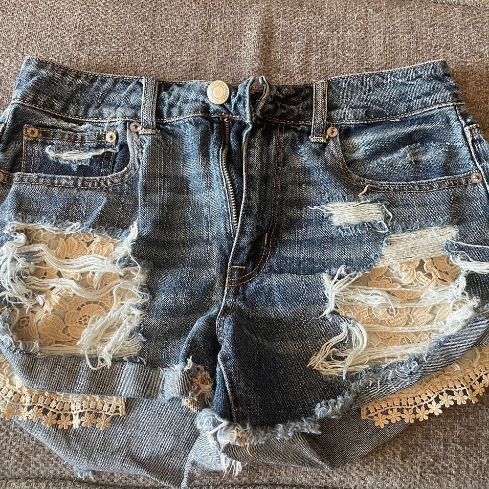 American Eagle jean demin shorts size 6